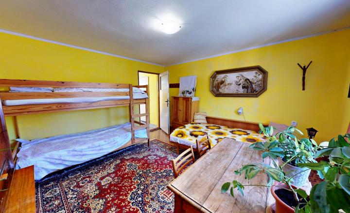 RODINNÝ DOM TERCHOVÁ - VYŠNÉ KAMENCE, POZEMOK 2398 m² - fotografia 33