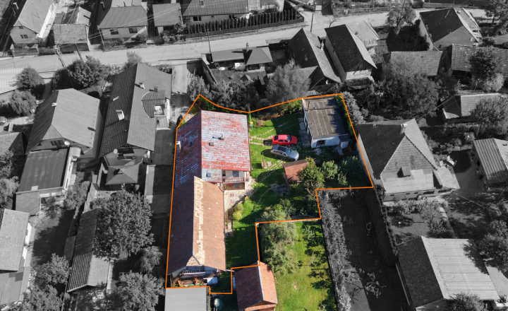 NA PREDAJ VEĽKÝ RODINNÝ DOM V OBCI VIŠŇOVÉ, POZEMOK 775 m2