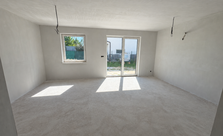 NOVOSTAVBA 4-izbového rodinného domu v MALINOVE | 119 m² | 3 PARKOVACIE MIESTA - fotografia 14