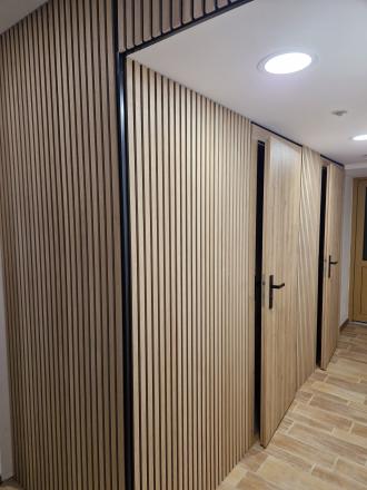 Prenájom pre pestrú ponuku služieb pešia zóna Šaľa 200 m2 alebo po miestnostiach - fotografia 10