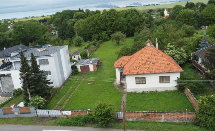 MOŽNÁ DOHODA! ! Rodinný dom, 143 m2, garáž, Kalinčiakovo