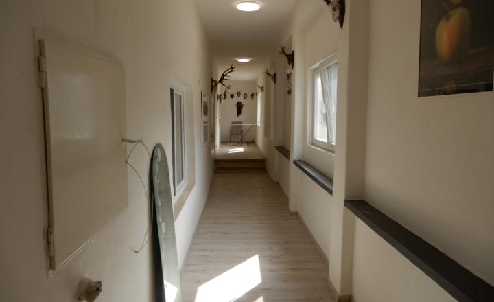 Útulný Rodinný dom, 130 m2, rekonštrukcia, Zbrojníky, okr. Levice - fotografia 13
