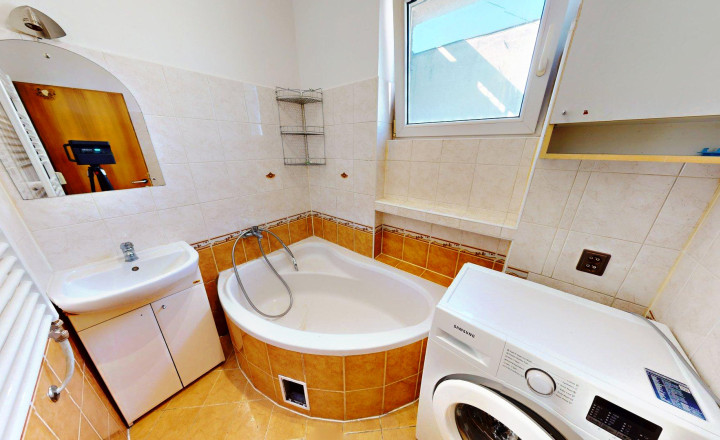 ZREKONŠTRUOVANÝ 2-IZBOVÝ BYT, 59 m², BYTČA - CENTRUM - fotografia 8