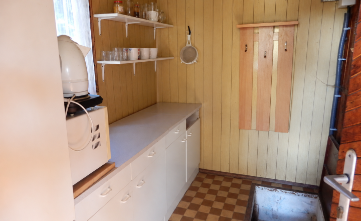 Útulná chata, 23 m2, altánok, záhradný gril, bazén, Levice - fotografia 3
