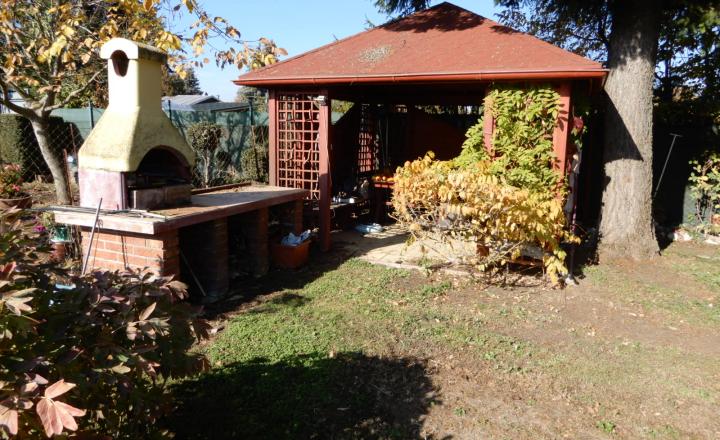 Útulná chata, 23 m2, altánok, záhradný gril, bazén, Levice - fotografia 5