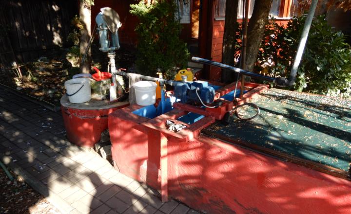 Útulná chata, 23 m2, altánok, záhradný gril, bazén, Levice - fotografia 9