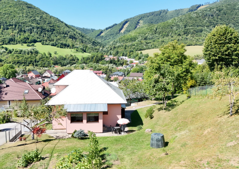 RODINNÝ DOM TERCHOVÁ - VYŠNÉ KAMENCE, POZEMOK 2398 m²