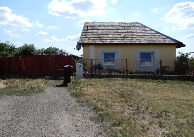 Slnečný Rodinný dom,  120 m2, Starý Hrádok, okr. Levice